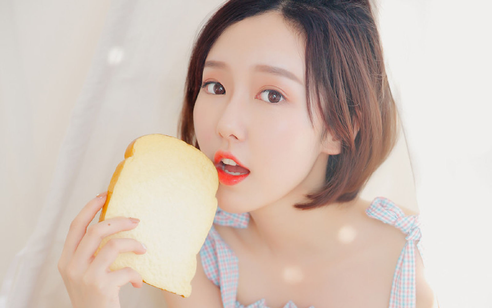 九游体育官方app-斯特拉斯堡主场战胜第戎，获得胜利，斯特拉斯堡战役